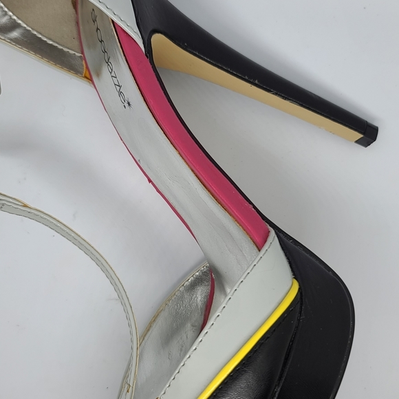 ShoeDazzle platform pumps - Picture 7 of 16